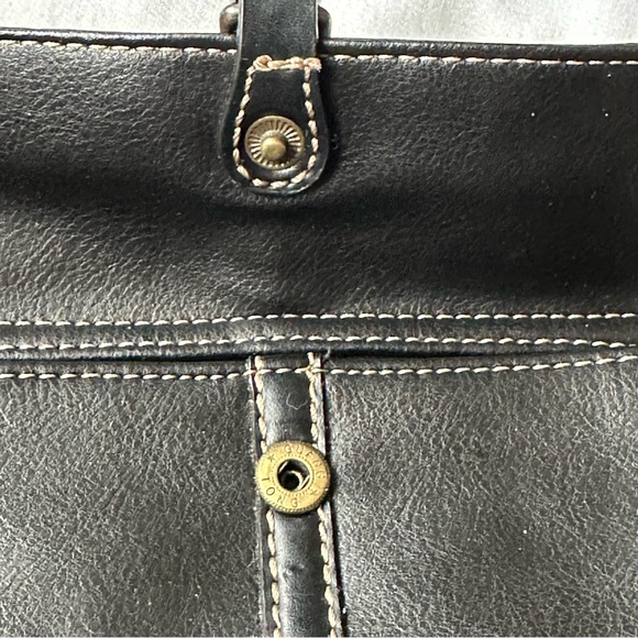 Nine West Wristlet Wallet Black - Picture 6 of 7